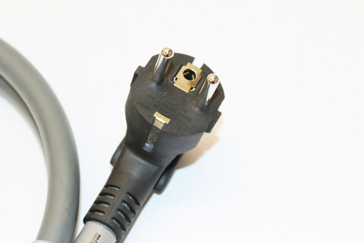 Adapterkabel for Lading (Type E/F) I BMW Genuine® – bilde 3