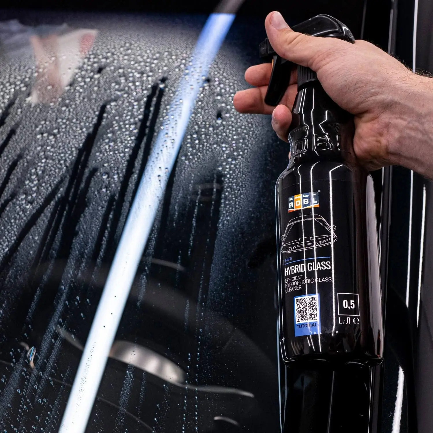 ADBL Hybrid Glass - Glassforsegling  | Hydrophobic Effect Glass Cleaner & Protection - 1L Image 2