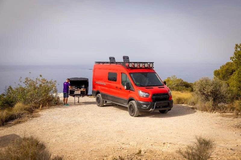 Bagasjeboks for tilhengerfeste TowBox Camper Life Long Black │ med kjøkkenmøbelsett - Lasteboks 400 Liter Image 30