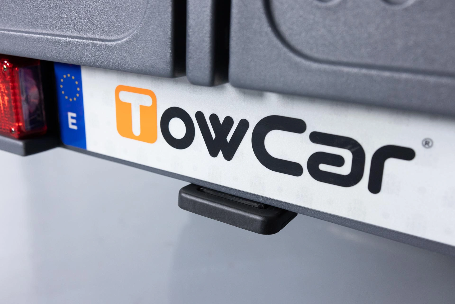 Bagasjeboks for tilhengerfeste TowBox V2 Classic Grey │ Lasteboks 390 Liter – bilde 14