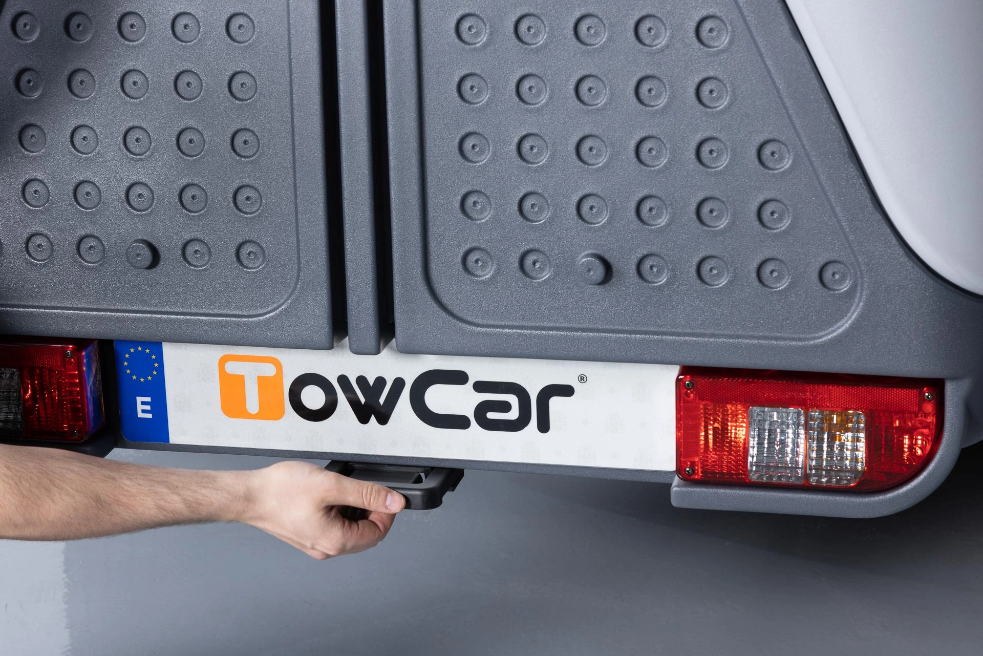 Bagasjeboks for tilhengerfeste TowBox V2 Classic Grey │ Lasteboks 390 Liter – bilde 16