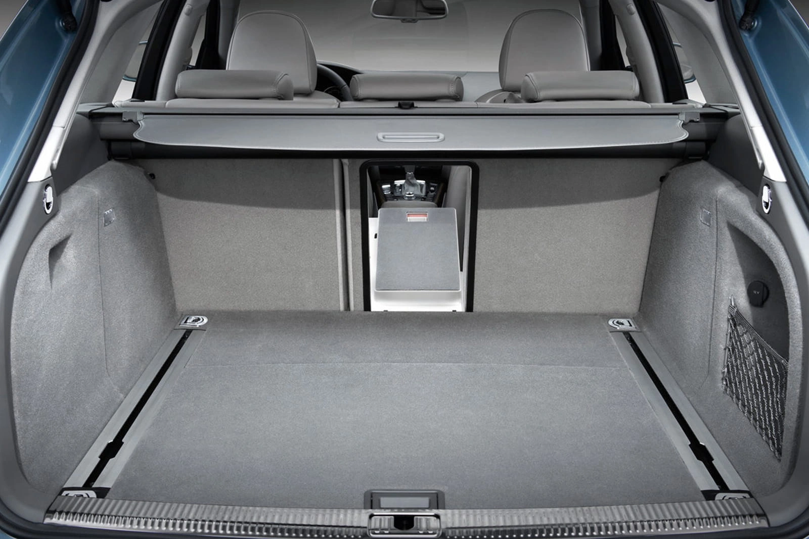 Bagasjerom rollon Audi A4 B8 Avant 2007 - 2015 │ Uttrekkbart bagasjeromstrekk – bilde 2