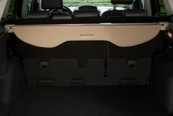 Bagasjerom rollon FORD ESCAPE III 2013-2019 / Ford Kuga II 2013-2019 │ Uttrekkbart bagasjeromstrekk Image 1