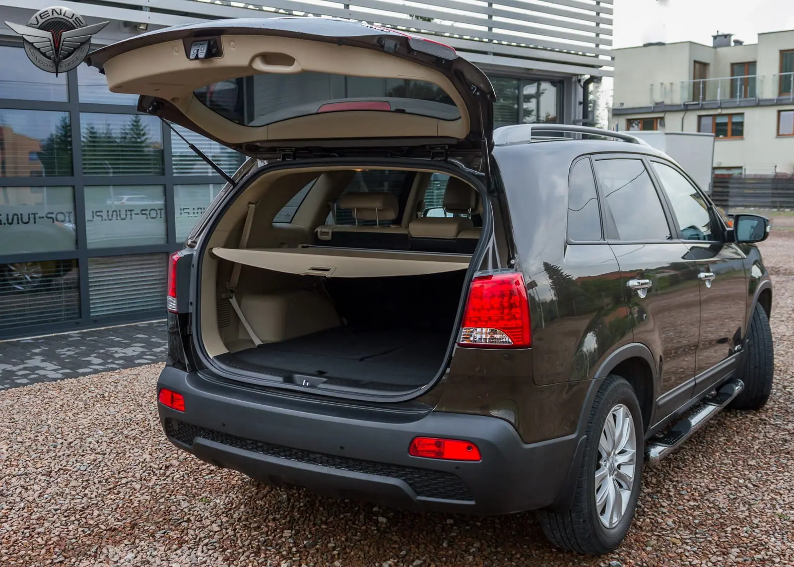Bagasjerom rollon Kia Sorento II 2009 - 2014 │ Uttrekkbart bagasjeromstrekk – bilde 3