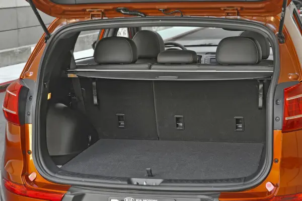 Bagasjerom rollon Kia Sportage III 2010 - 2015 │ Uttrekkbart bagasjeromstrekk