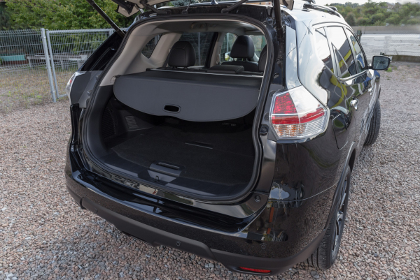 Bagasjerom rollon Nissan X-Trail III (T32) 2013 - 2021 │ Uttrekkbart bagasjeromstrekk – bilde 2