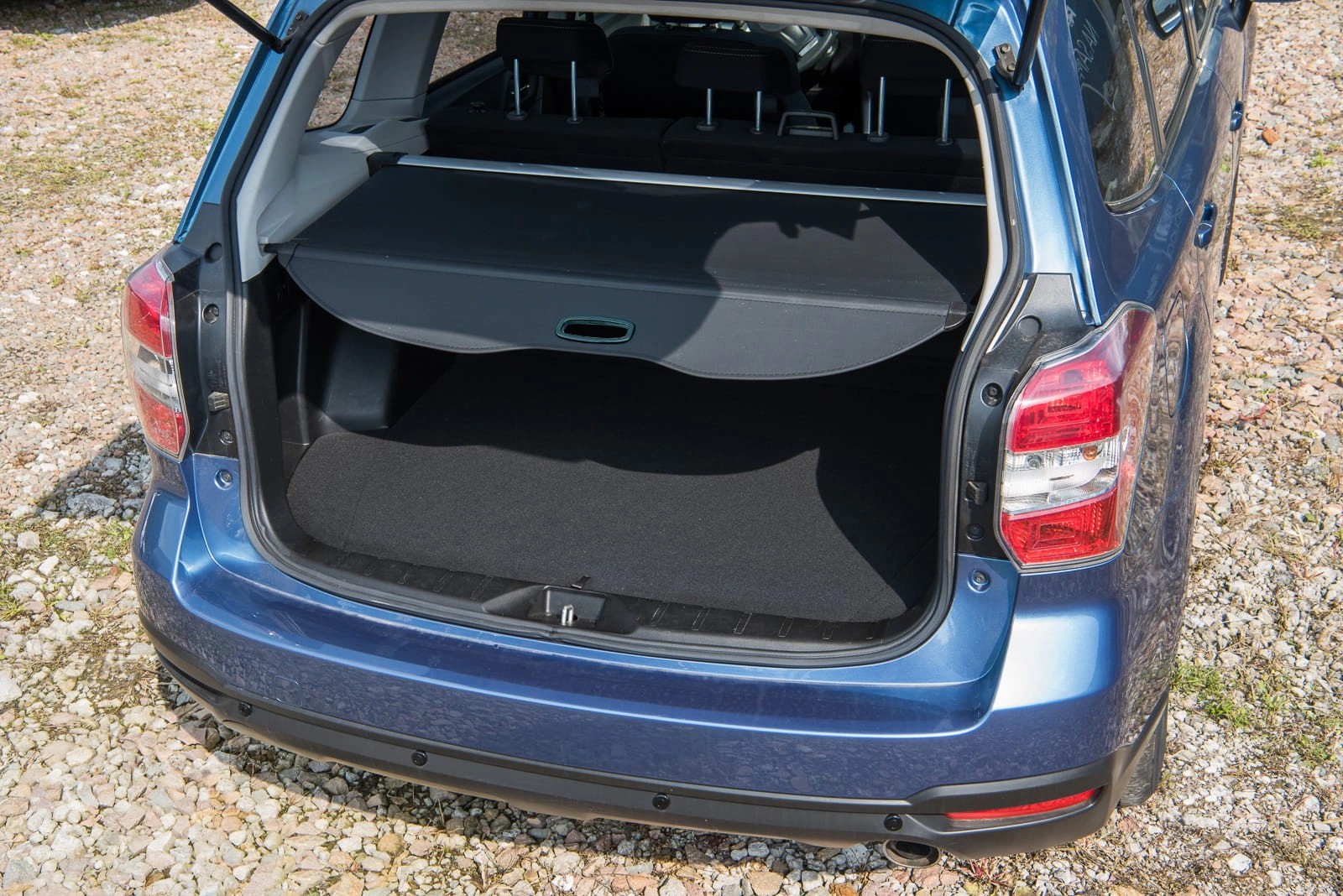 Bagasjerom rollon Subaru Forester IV 2013 - 2018 │ Uttrekkbart bagasjeromstrekk – bilde 2