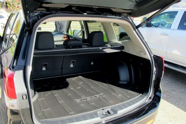 Bagasjerom rollon SUBARU FORESTER V  2019-> │ Uttrekkbart bagasjeromstrekk