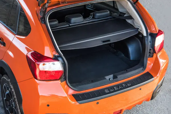 Bagasjerom rollon Subaru XV I 2011 - 2017 │ │ Uttrekkbart bagasjeromstrekk – bilde 3