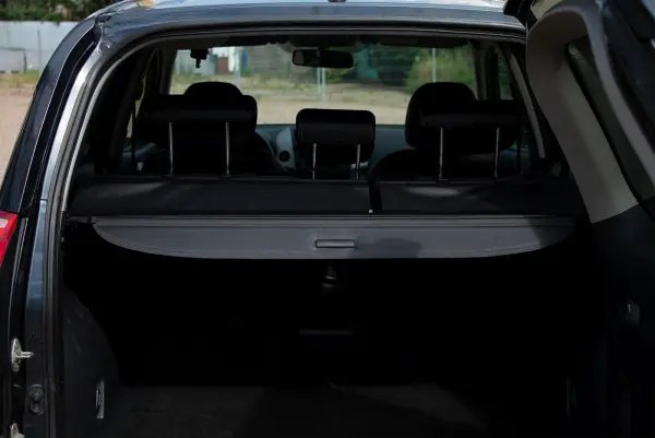 Bagasjerom rollon Toyota RAV4 III 2005 - 2012 │ Uttrekkbart bagasjeromstrekk