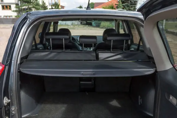 Bagasjerom rollon Toyota RAV4 III 2005 - 2012 │ Uttrekkbart bagasjeromstrekk – bilde 5