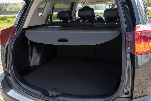 Bagasjerom rollon Toyota RAV4 IV 2013 - 2019 │ Uttrekkbart bagasjeromstrekk Image 2