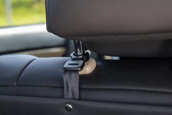 Bagasjerom rollon Toyota RAV4 IV 2013 - 2019 │ Uttrekkbart bagasjeromstrekk Image 4
