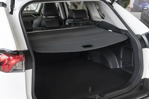 Bagasjerom rollon Toyota RAV4 V 2019 -> / Toyota RAV4 Plug-in Hybrid 2020 -> │ Uttrekkbart bagasjeromstrekk – bilde 4