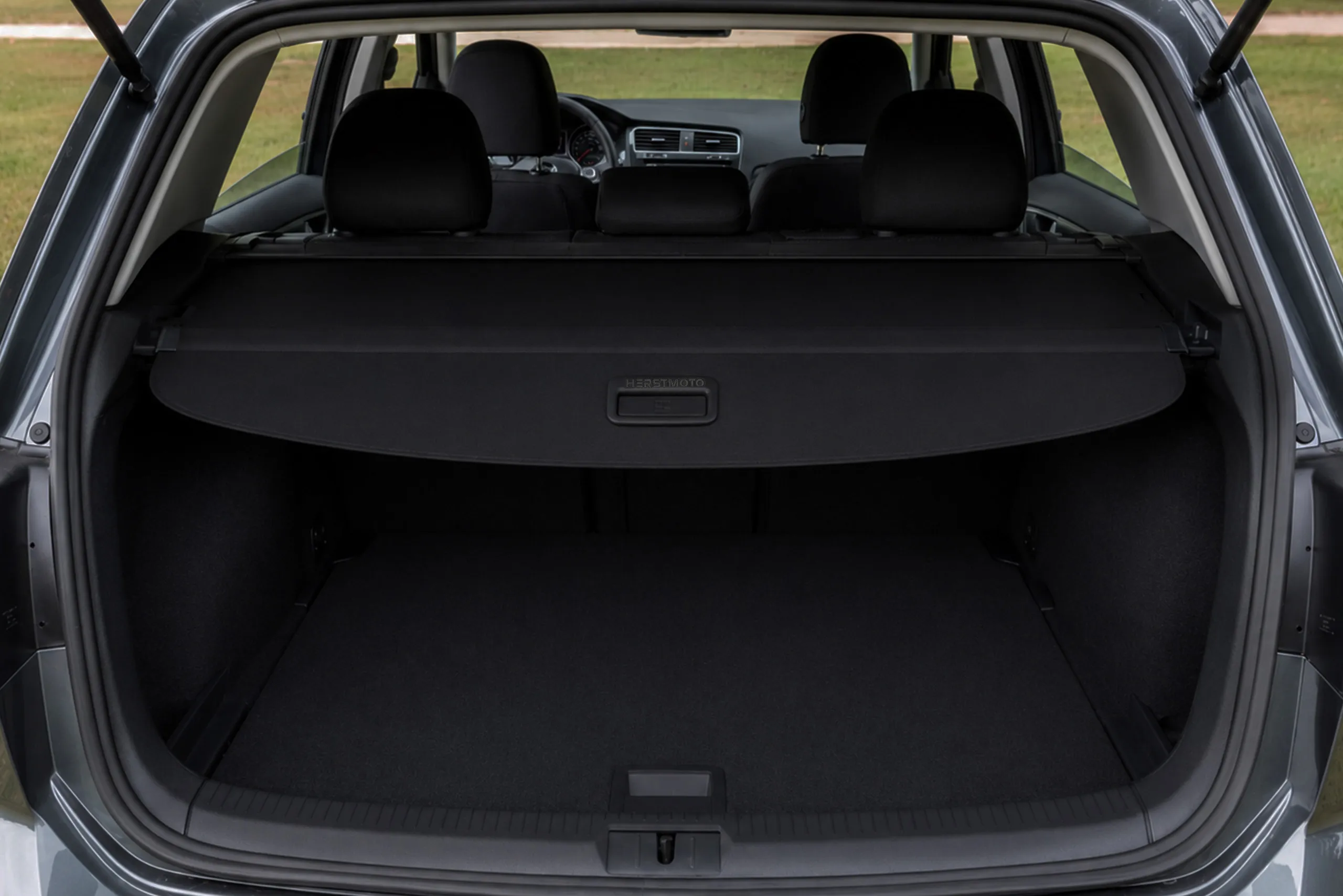 Bagasjerom rollon Volkswagen Golf 5H 2019 -> │ Uttrekkbart bagasjeromstrekk