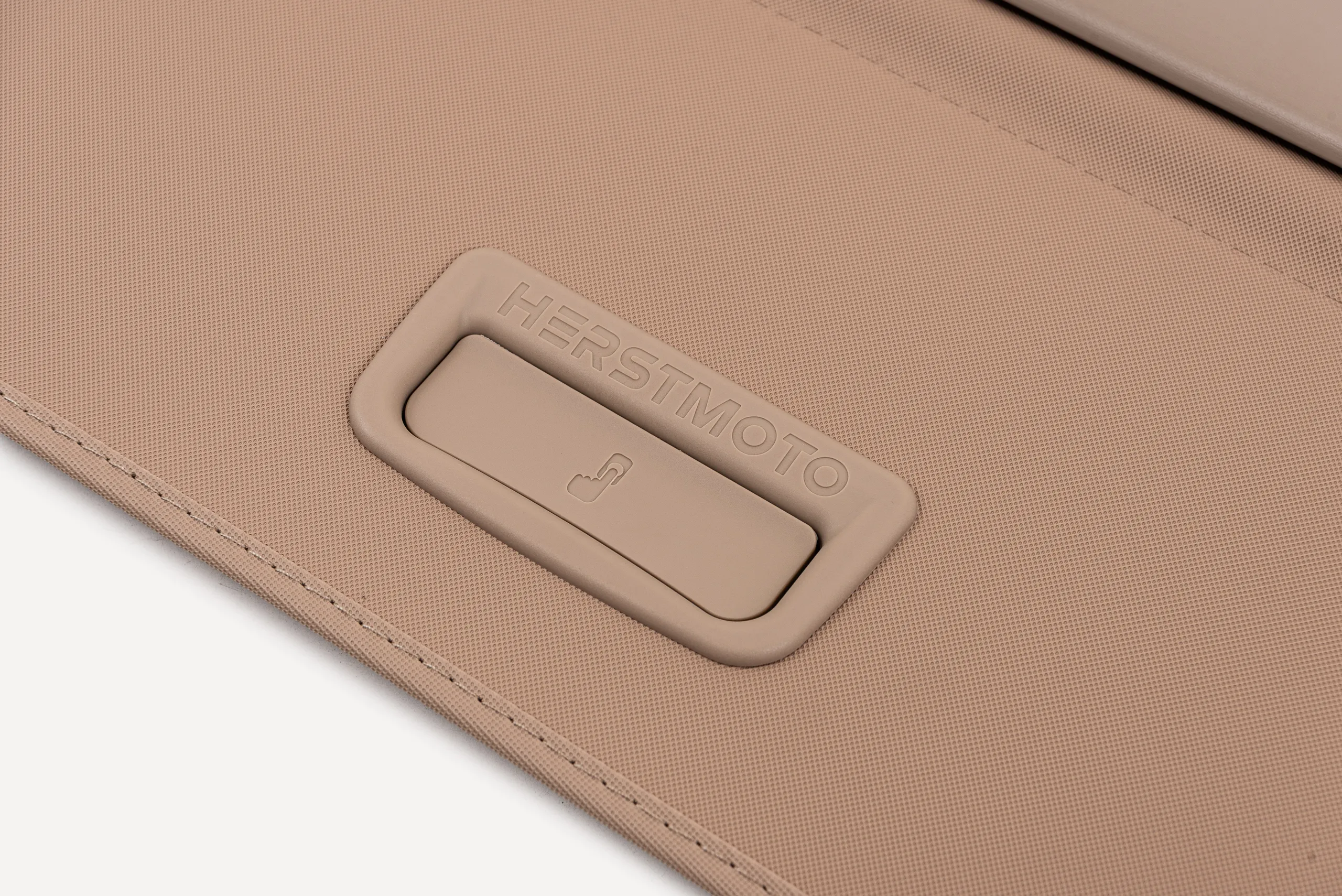 Bagasjerom rollon Volvo V70 2007 - 2016 / Volvo XC70 2007 - 2016 │ Uttrekkbart bagasjeromstrekk - Beige – bilde 8