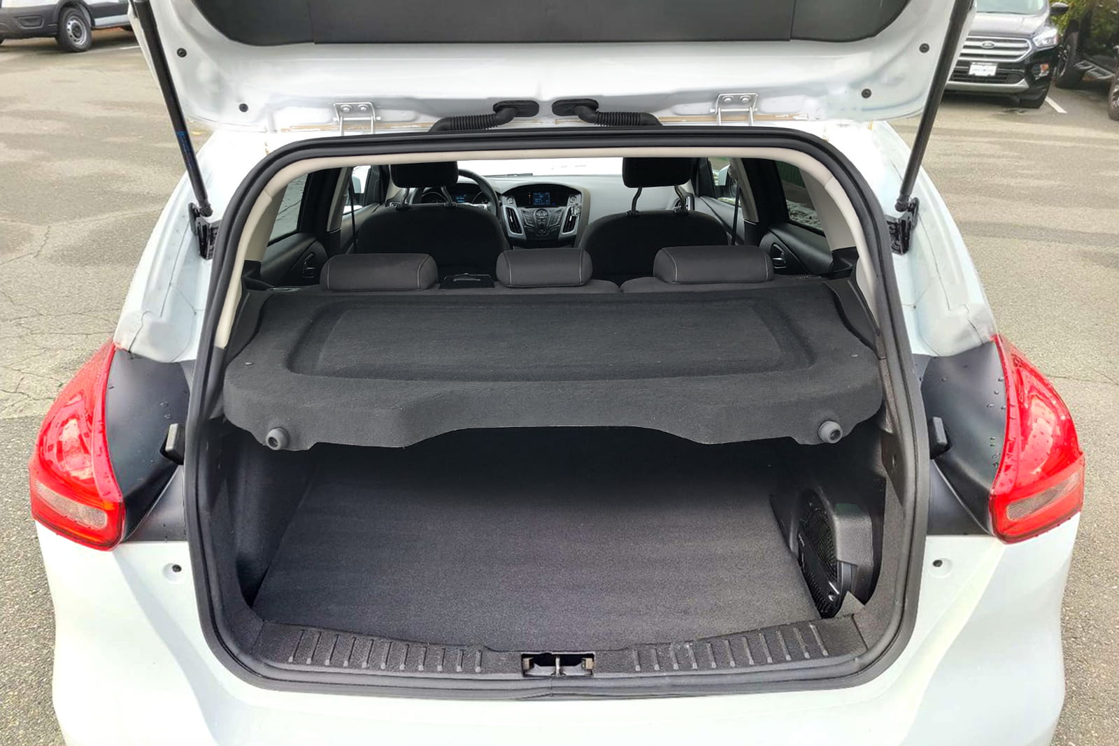 Bagasjeromshylle Ford Focus III 2010 - 2019