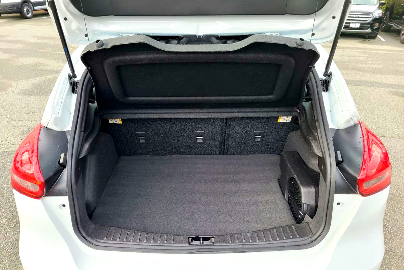 Bagasjeromshylle Ford Focus III 2010 - 2019 – bilde 2