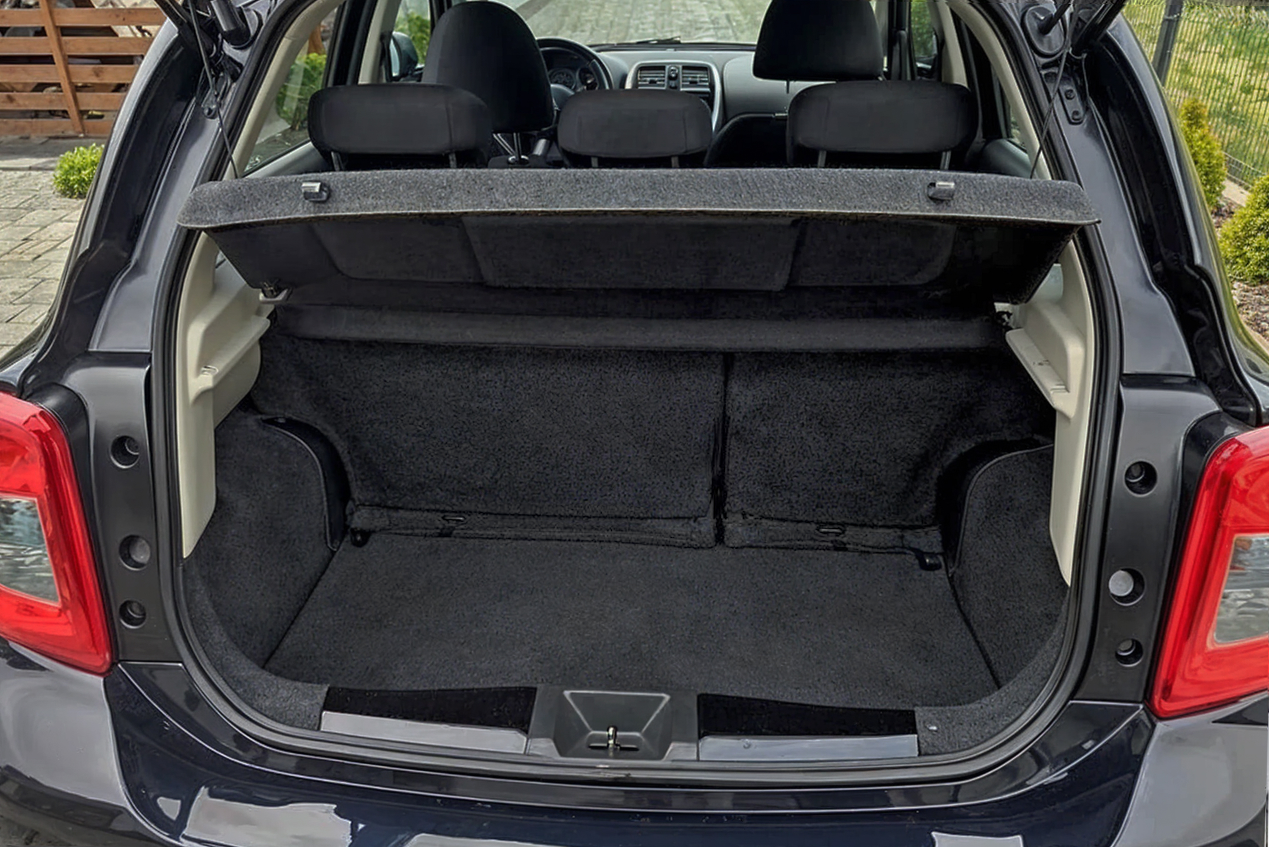 Bagasjeromshylle Nissan Micra IV (K13) 2010 - 2017