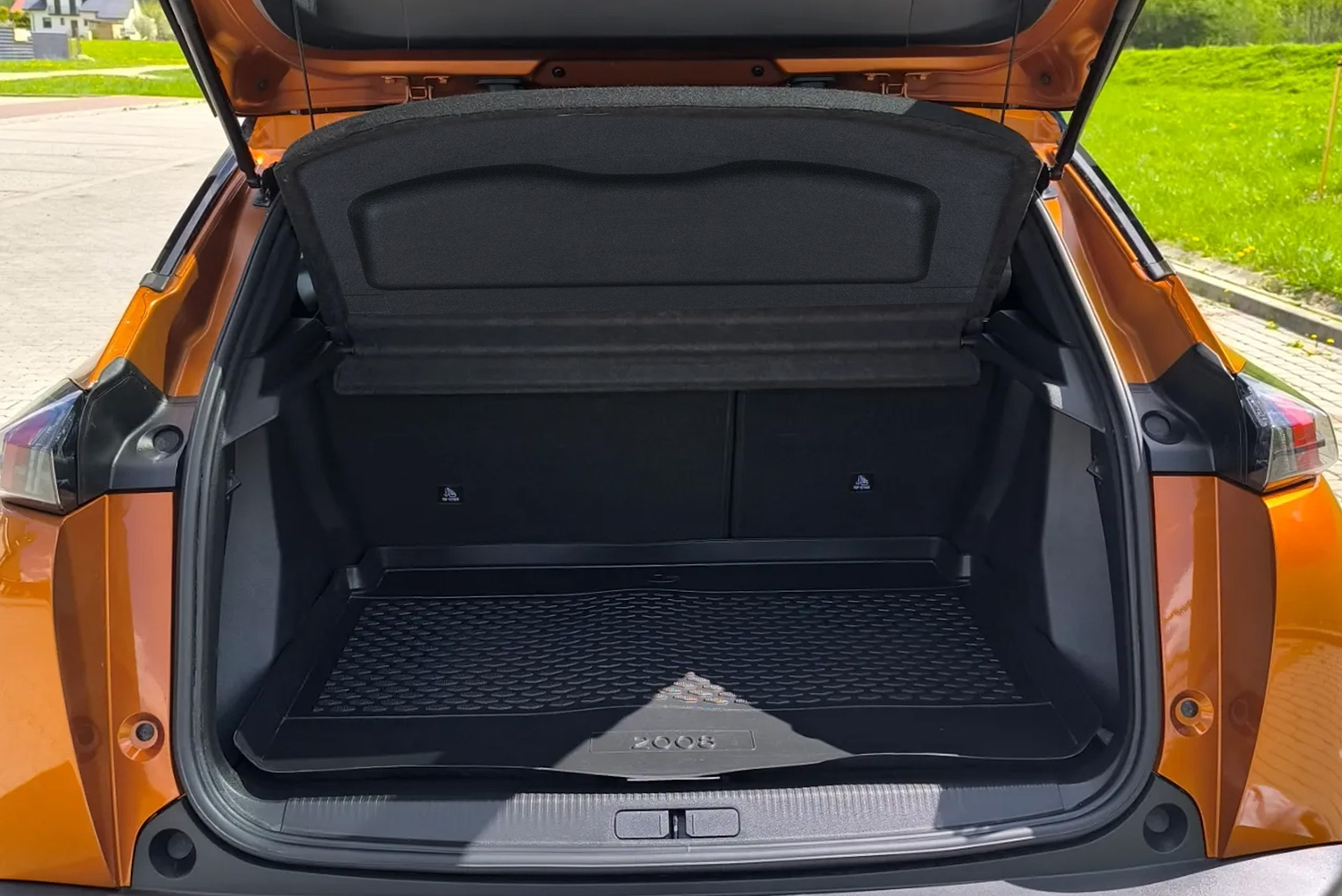 Bagasjeromshylle Peugeot 2008 II (P24) 2019 ->