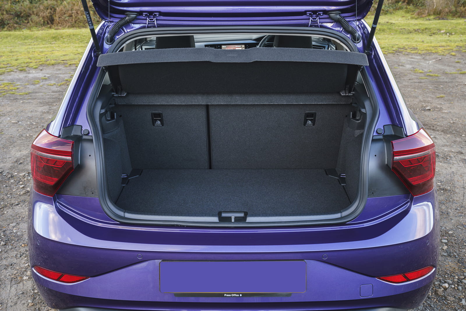 Bagasjeromshylle VW Polo VI 2017 ->
