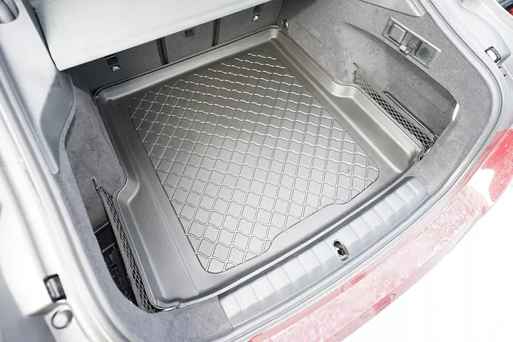 Bagasjeromsmatte BMW i4 (G26) 2021 -> │ Guardliner Boot Liner Mat Image 3