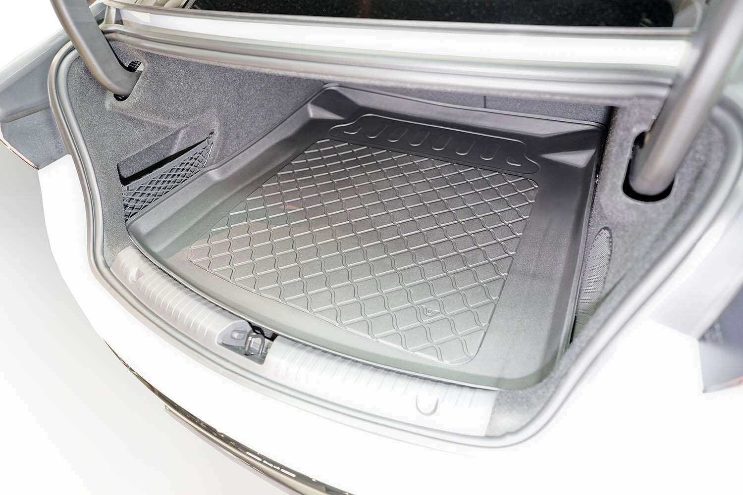 Bagasjeromsmatte BYD Seal 2024 -> │ Guardliner Trunk Liner