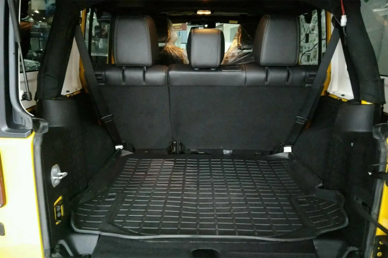 Bagasjeromsmatte Jeep Wrangler JK 2006 - 2018 │ uten subwoofer