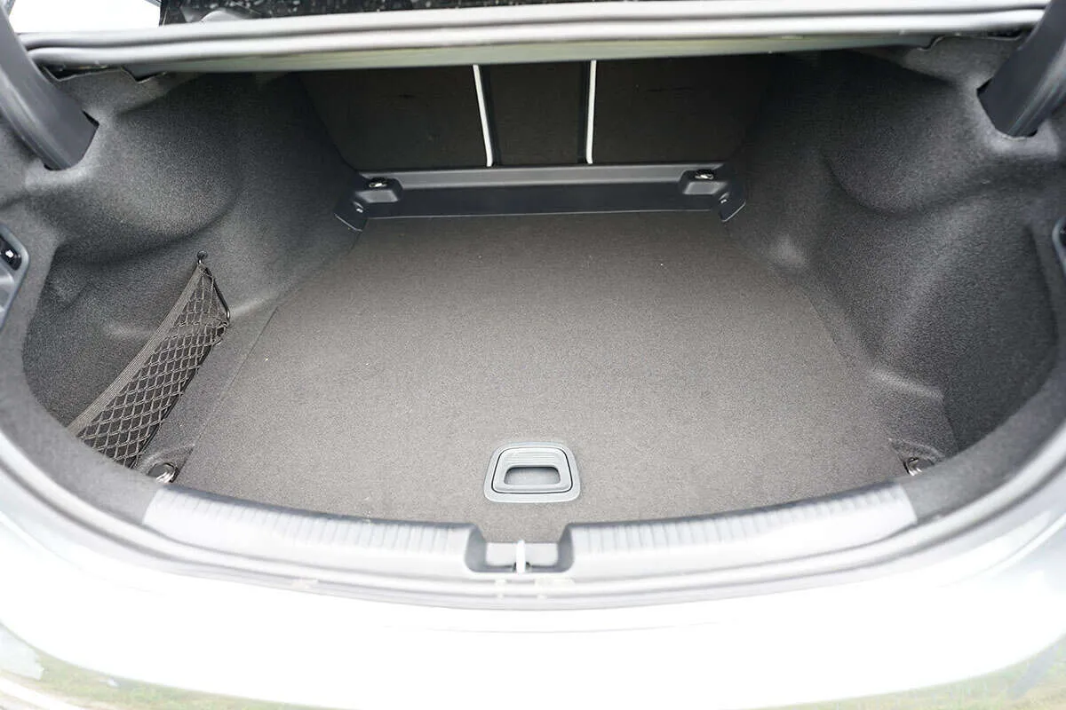 Bagasjeromsmatte Mercedes-Benz C (W206) Sedan 2021 -> – bilde 2