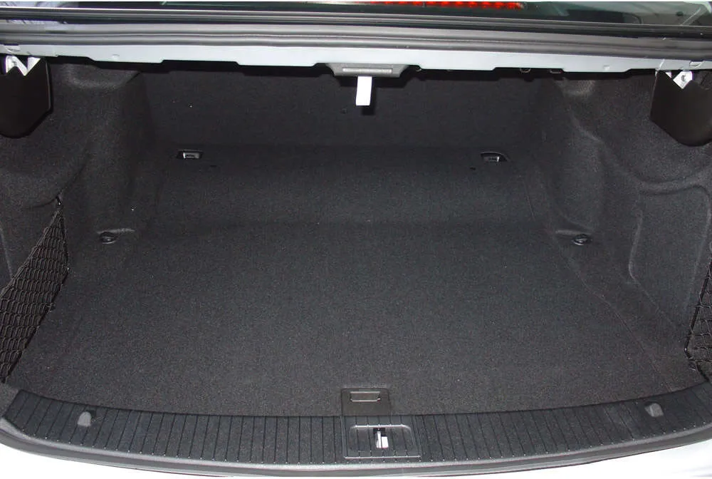 Bagasjeromsmatte Mercedes-Benz E (W212) Sedan 2009 - 2016