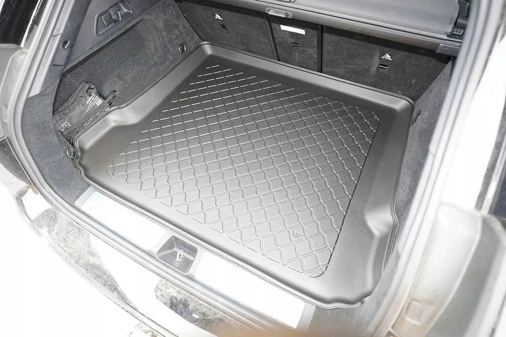 Bagasjeromsmatte Mercedes-Benz EQE SUV (X294) 2023 -> | Guardliner Boot Liner Image 1