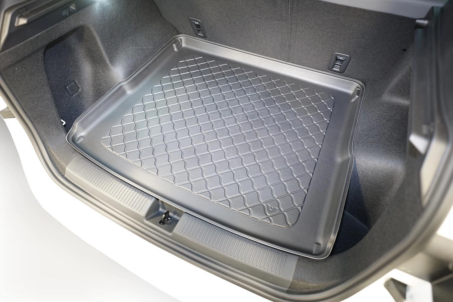 Bagasjeromsmatte MGS5 EV 2025 -> │ Guardliner Trunk Liner