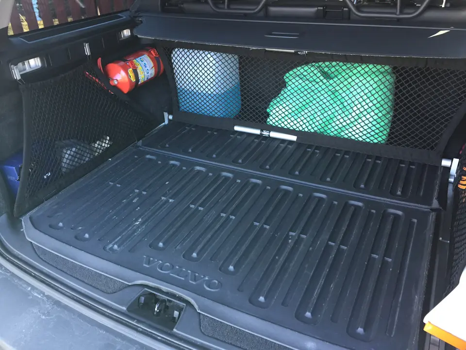 Bagasjeromsmatte OEM Volvo V70 II / XC70 I 2000 - 2007 – bilde 2