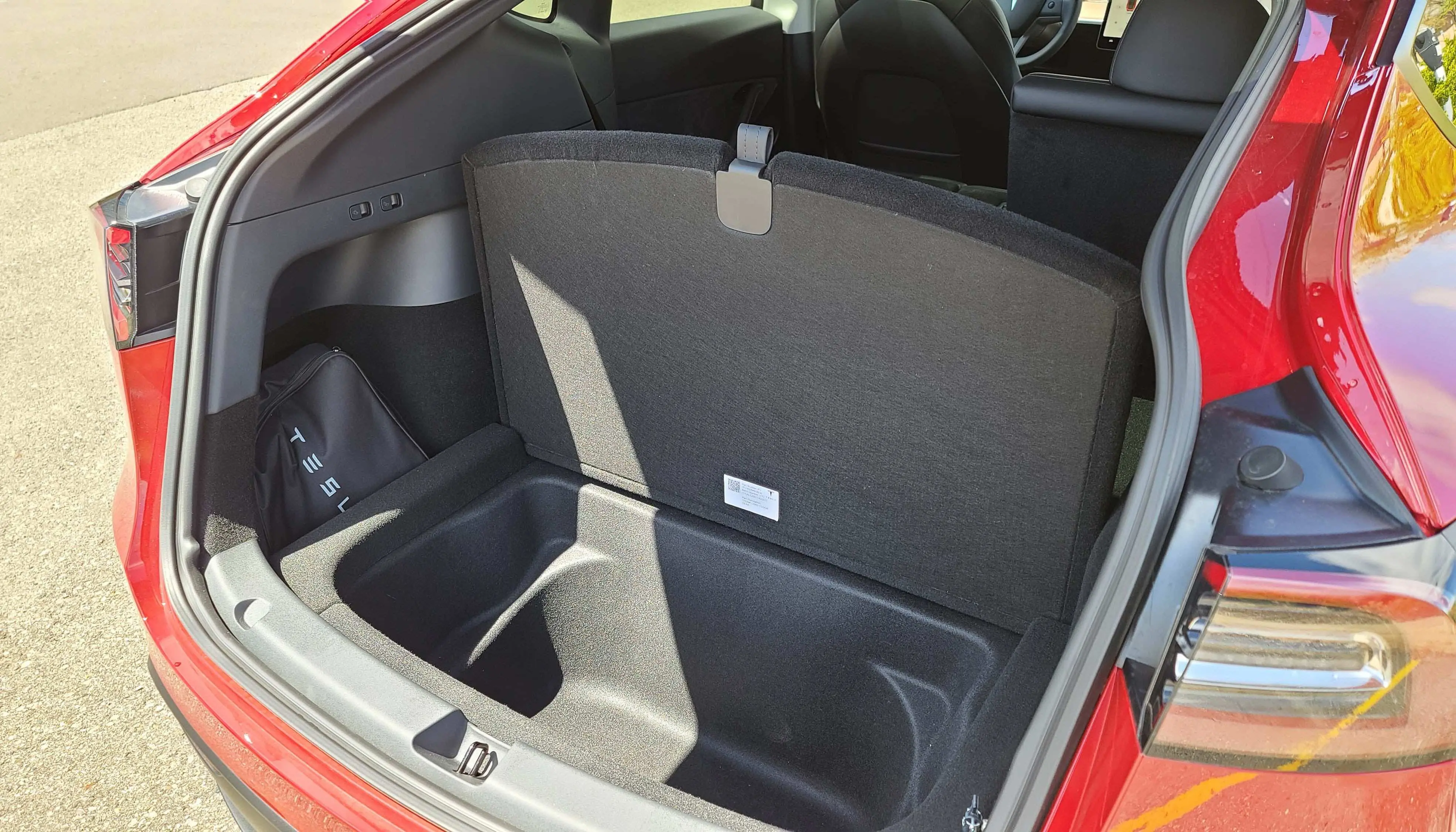 Bagasjeromsmatte Tesla Model 3 2017 - 2025 │ Bak nedre – bilde 2