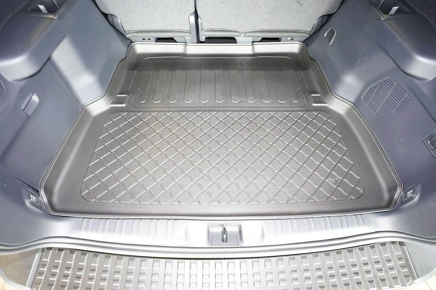 Bagasjeromsmatte Toyota Land Cruiser J25 2024 -> – bilde 2