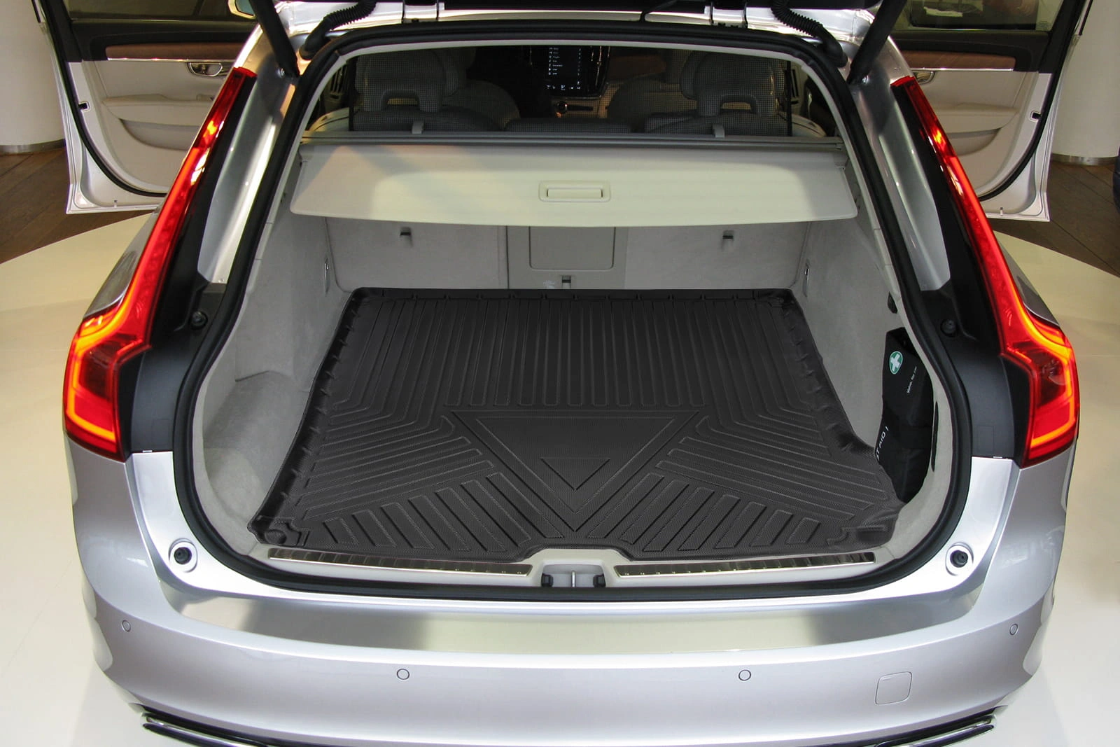 Bagasjeromsmatte Volvo V90 II / V90 Cross Country 2016 ->