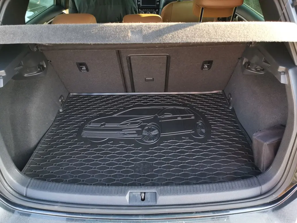 Bagasjeromsmatte VW Golf VII 2012-2020 (øvre) / VW E-GOLF 2014-2021 – bilde 7