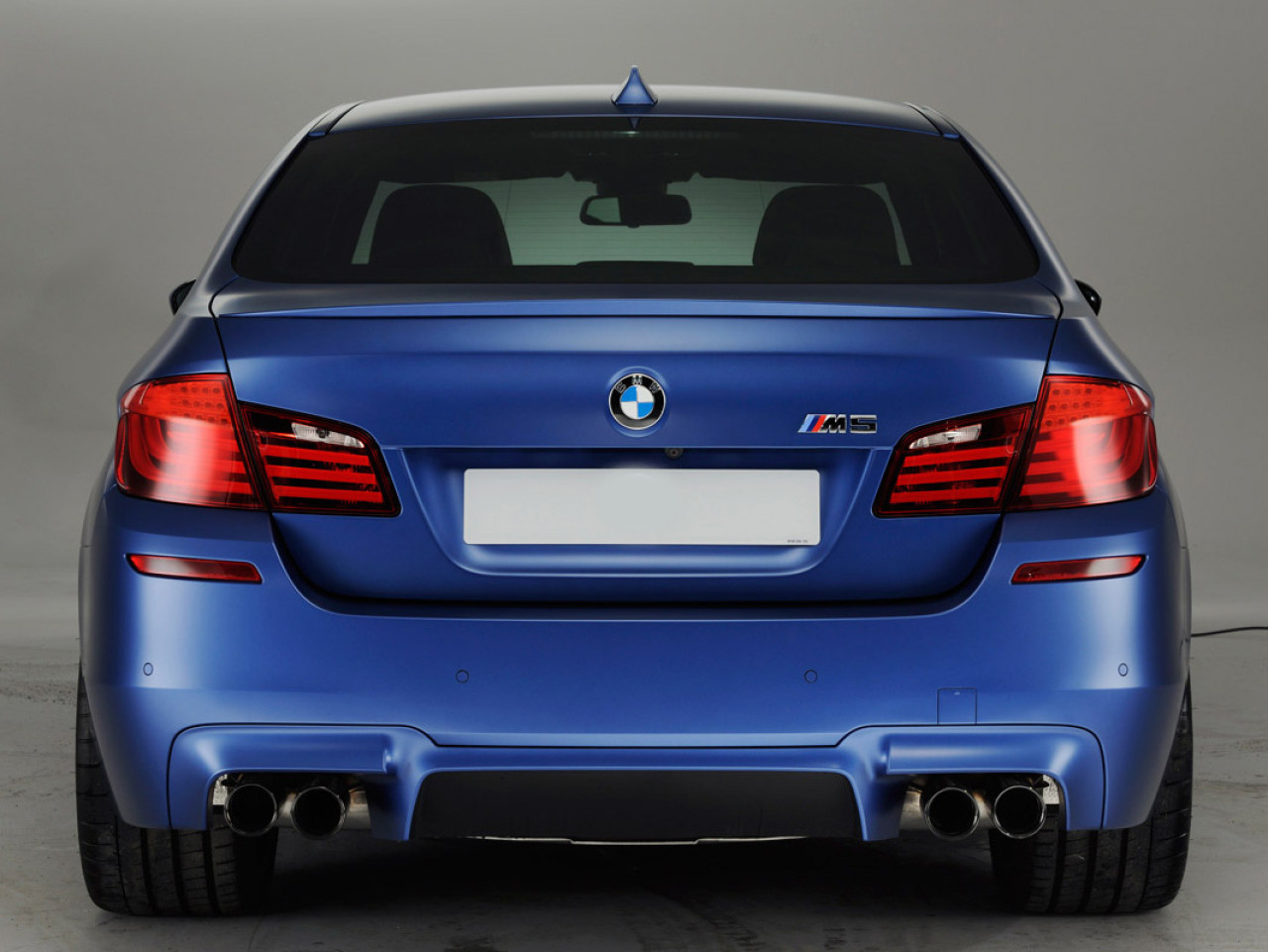 Bakfanger BMW 5 (F10) Sedan 2010 - 2017 │ M-Style PDC – bilde 4