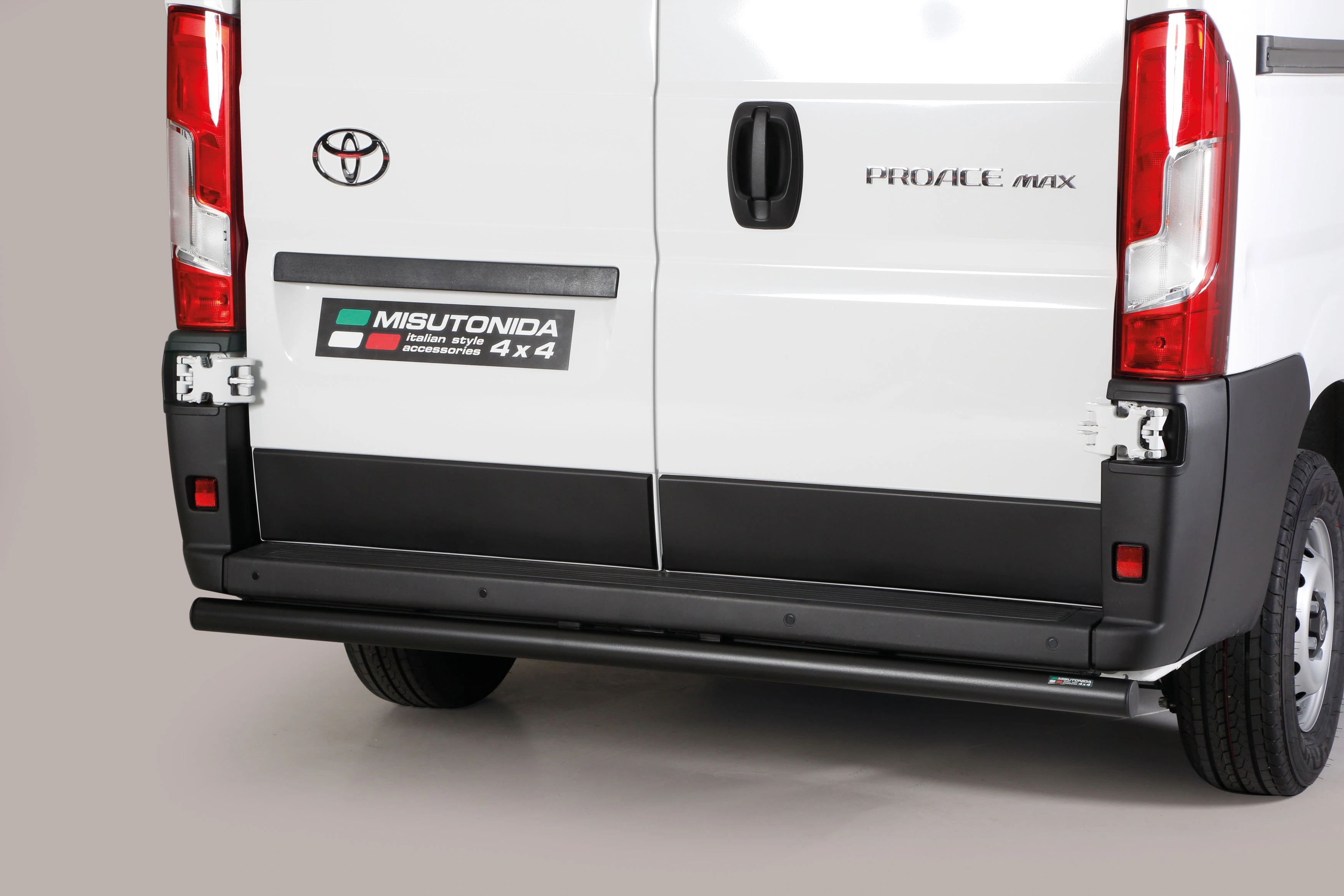 Bakfanger bøyle Toyota Proace Max 2024 -> | D - Ø50mm Black - Bøyle bak nedre