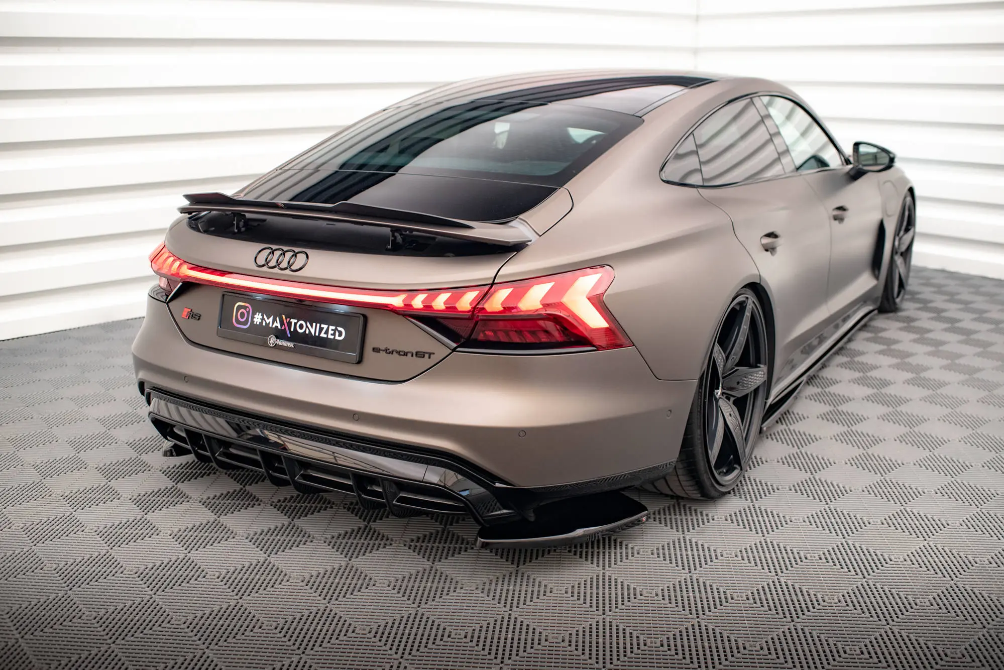 Bakfanger side lepper Audi e-tron GT / RS e-tron GT 2020-> – bilde 3