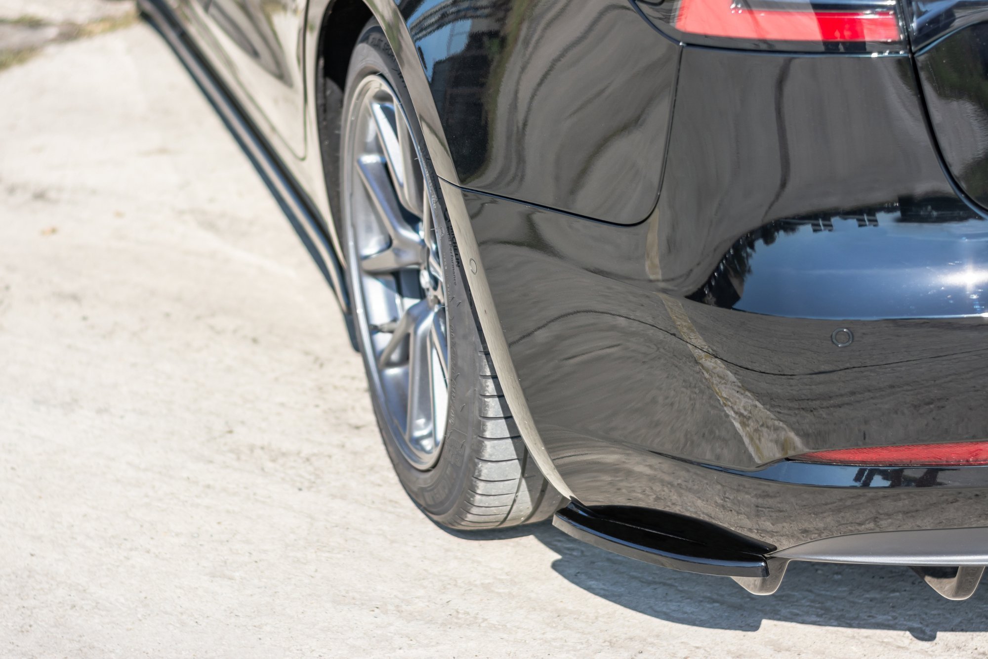 Bakfanger side lepper Tesla Model 3 2017 - 2023 │ Black – bilde 3