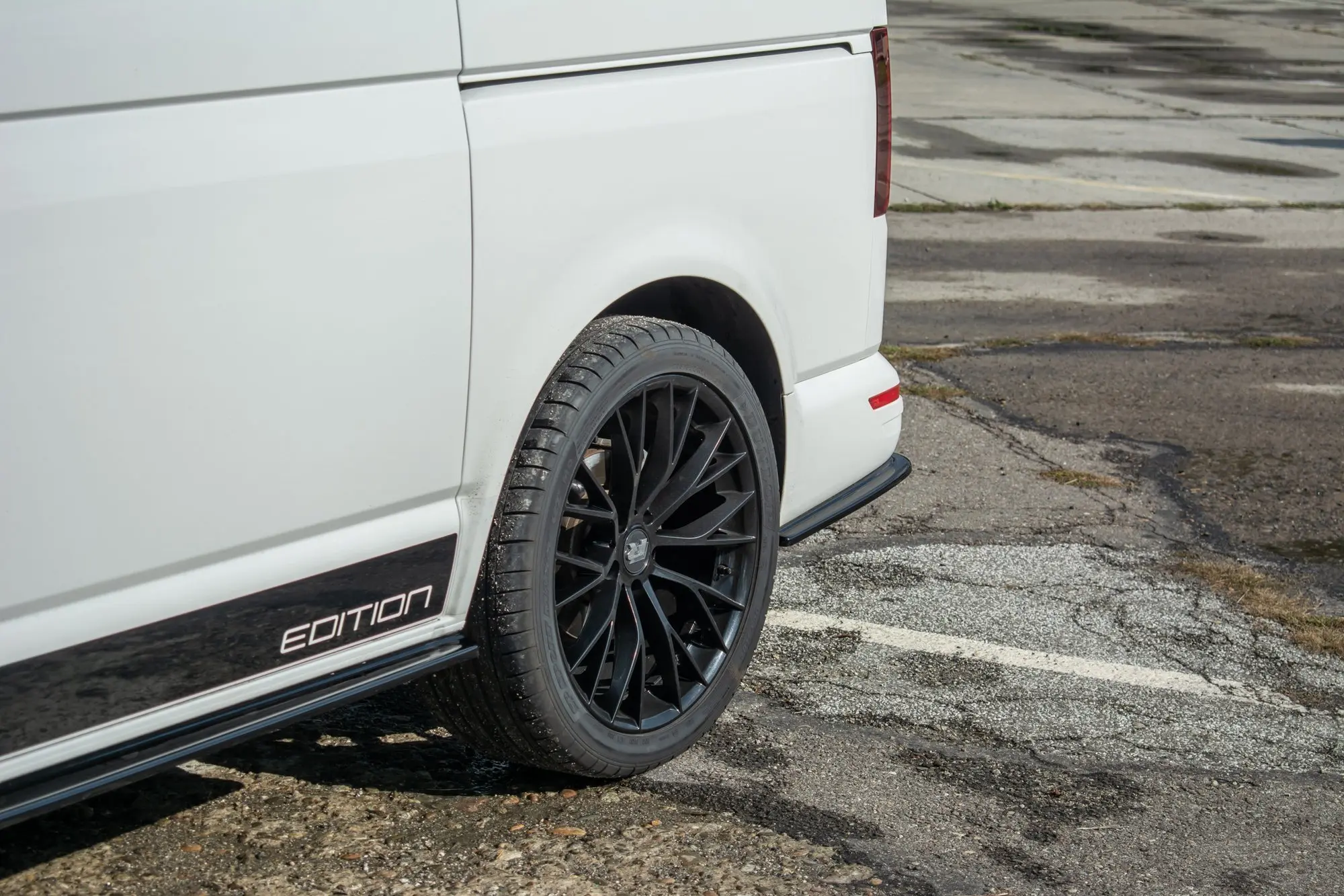 Bakfanger side lepper VW T6 2015 - 2019 / VW T6.1 2019 - 2023 – bilde 4