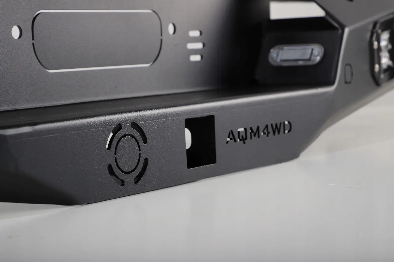 Bakfanger VW Amarok I 2012 – 2020 │ Stål 4x4 Offroad Black Edition Image 7