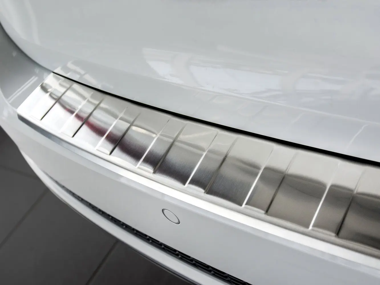 Bakfangerbeskytter Audi A4 B9 Avant 2015 - 2024 – bilde 2