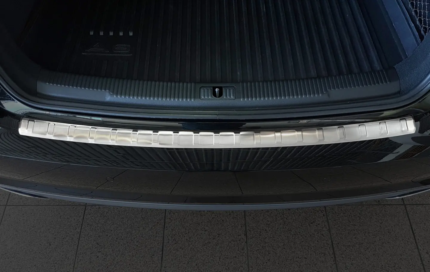 Bakfangerbeskytter Audi A6 C7 Facelift Sedan 2014 - 2018 – bilde 3