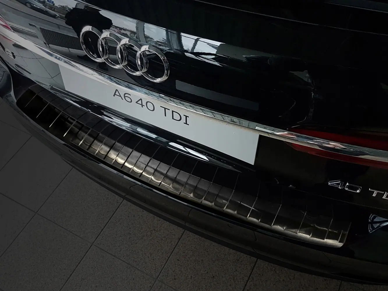 Bakfangerbeskytter Audi A6 C8 Avant 2018 - 2025