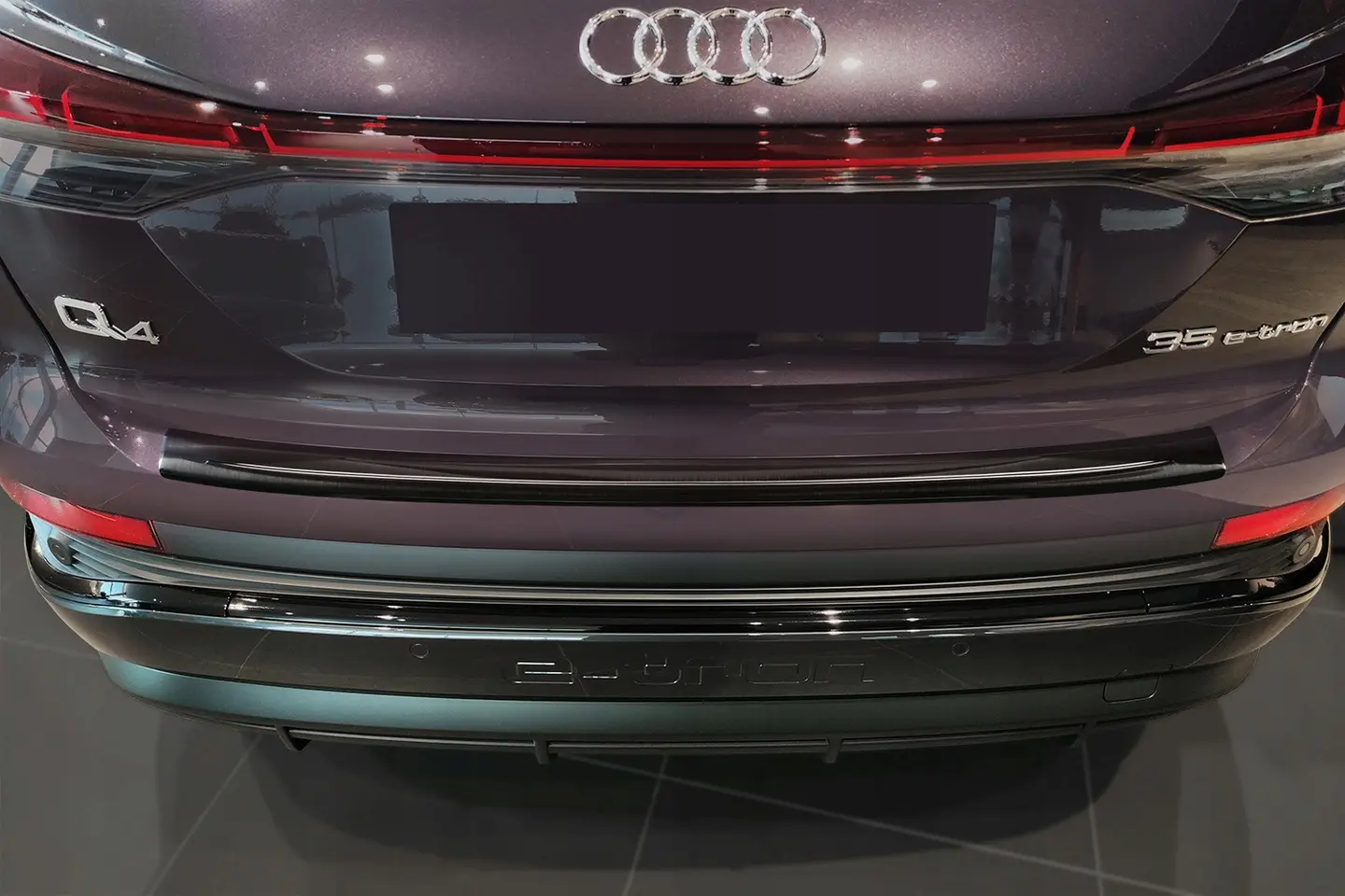 Bakfangerbeskytter Audi Q4 e-tron 2021-> – bilde 2