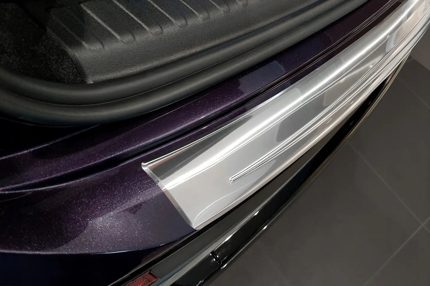 Bakfangerbeskytter Audi Q4 e-tron 2021-> │ Silver Edition – bilde 4