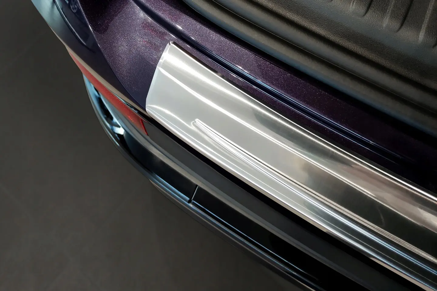 Bakfangerbeskytter Audi Q4 e-tron 2021-> │ Silver Edition – bilde 5
