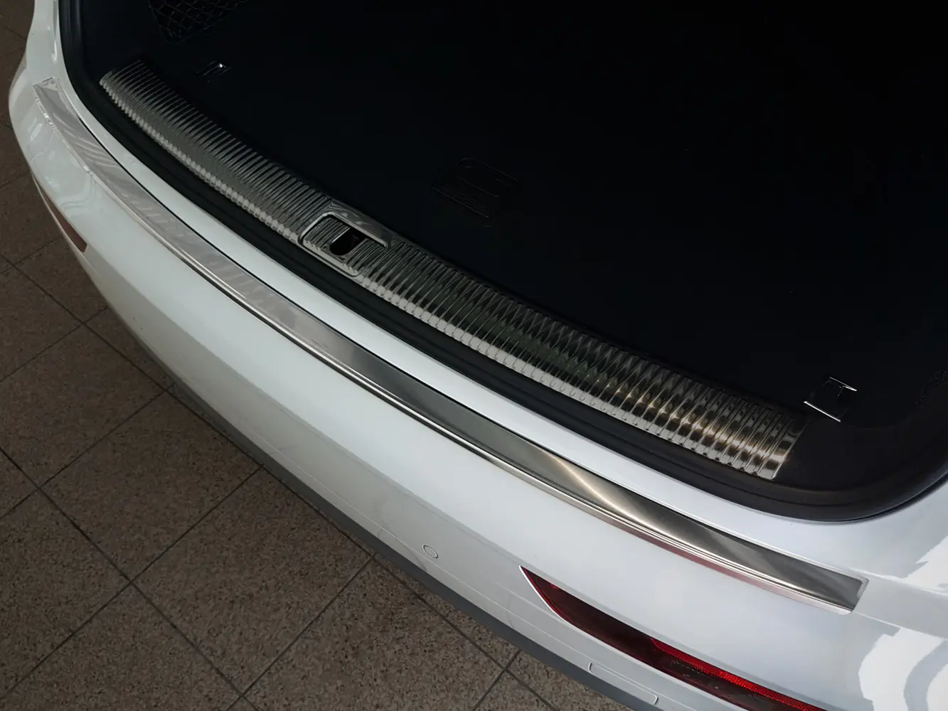 Bakfangerbeskytter Audi Q5 FY 2016 - 2024 – bilde 2